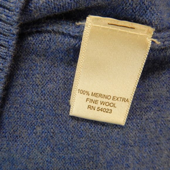 Banana Republic Men Sweater Medium Blue 100% Extra Fine Merino Wool VNeck Jumper - Picture 5 of 8